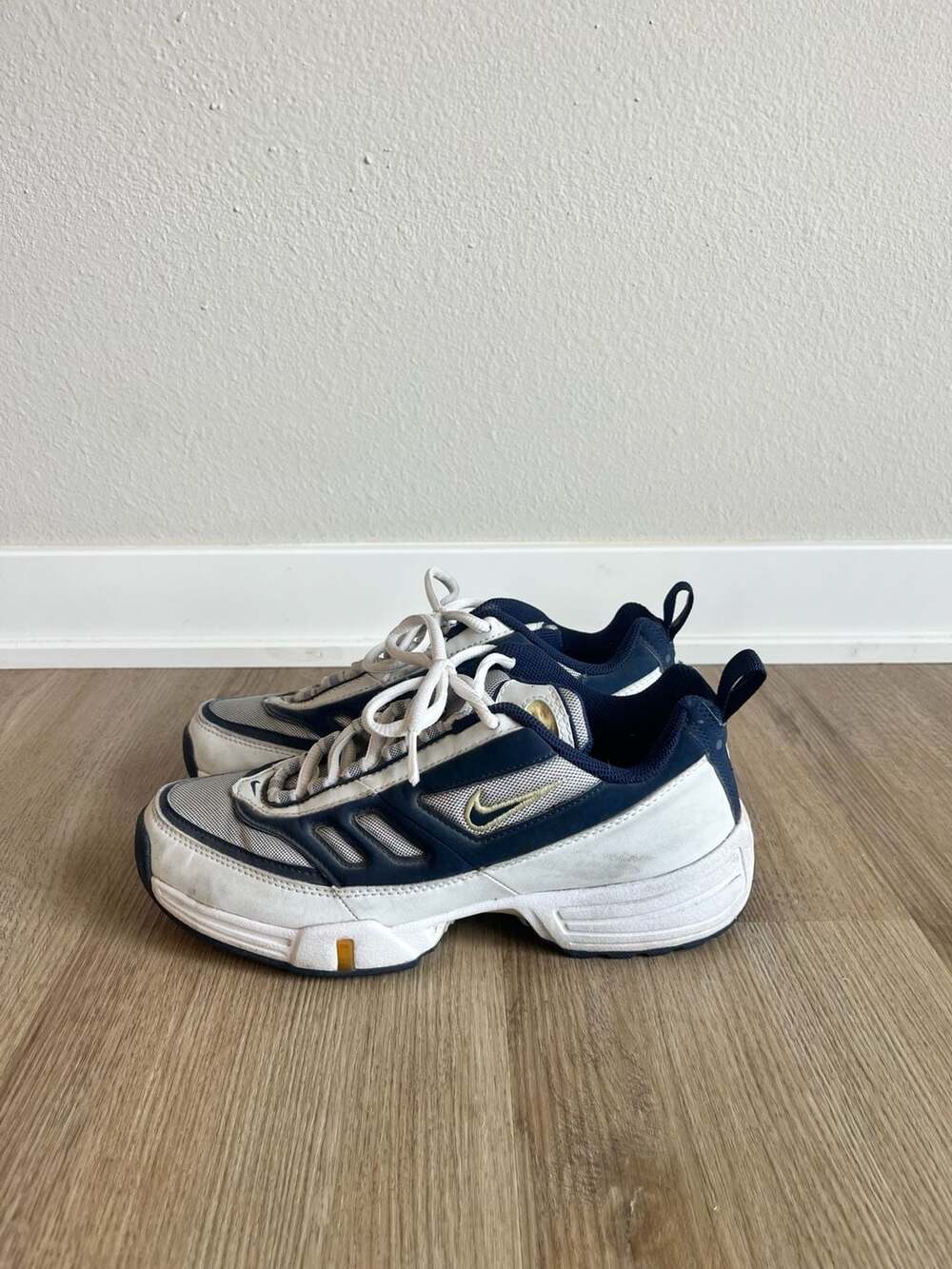 Vintage Nike Air, Cross Training Sneakers, Chunky Heel, 90s, Retro, White/Navy,8